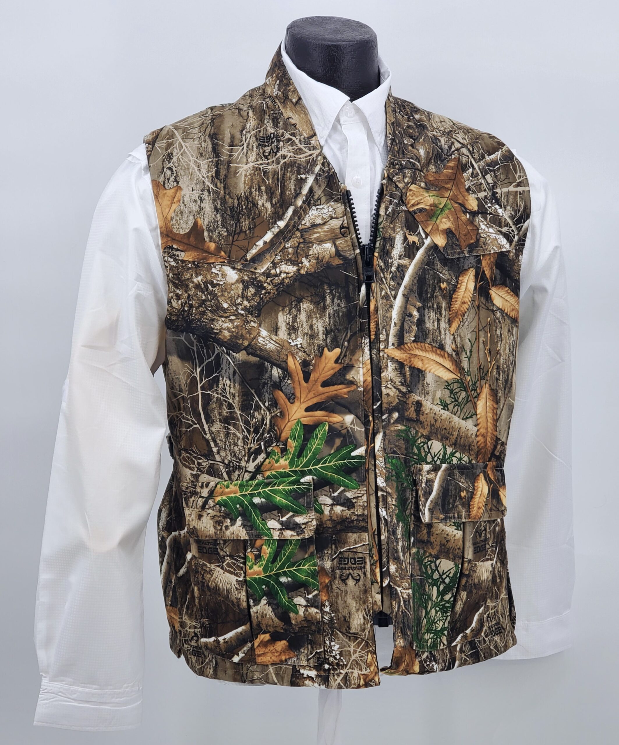 The Gary Nesse Signature Conceal Carry Vest — Saddlecloth - Real Tree Edge